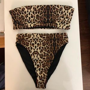 437 Aubrey Bikini Set in Cheetah (small bottoms, medium top)